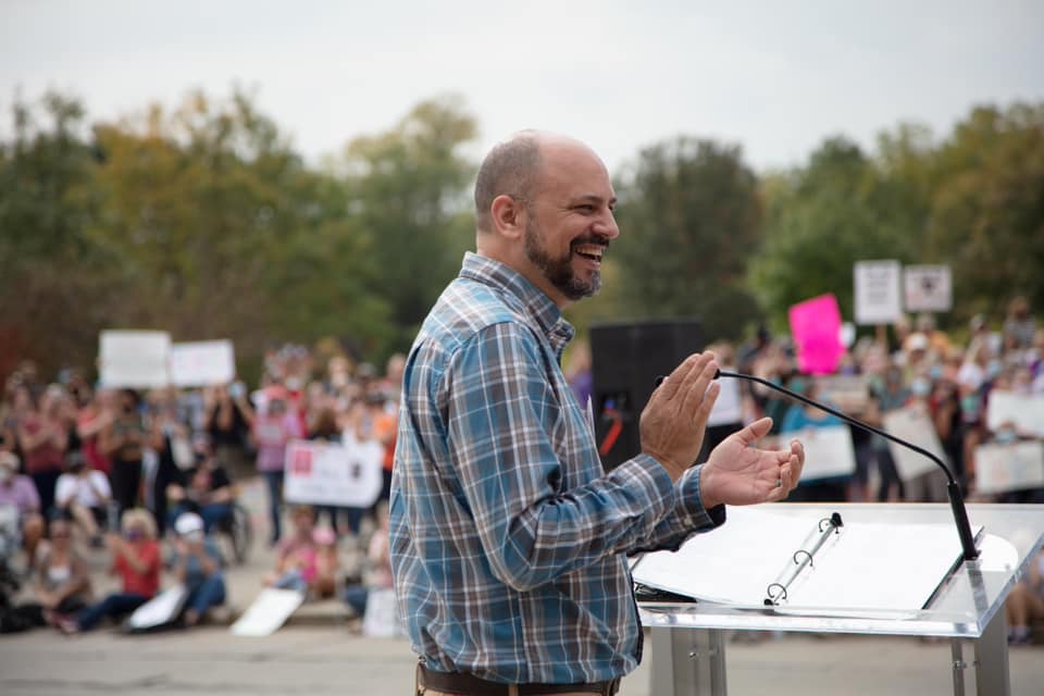 A look at two of Iowa’s health care heroes