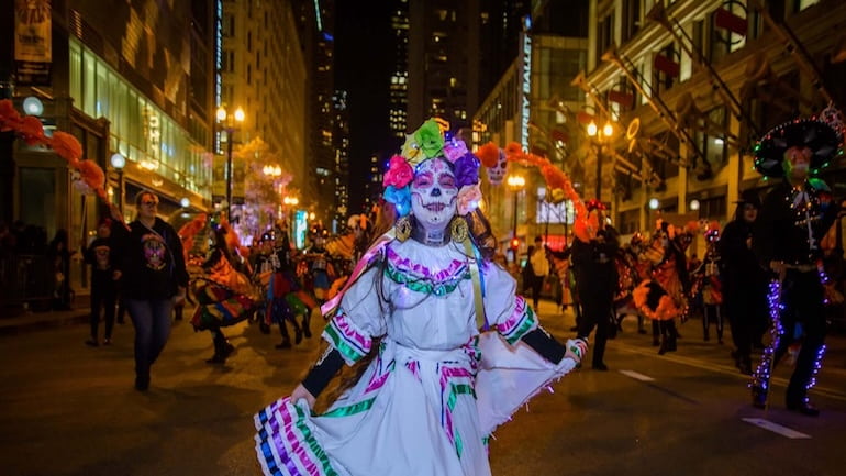 Arts in the Dark Halloween Parade